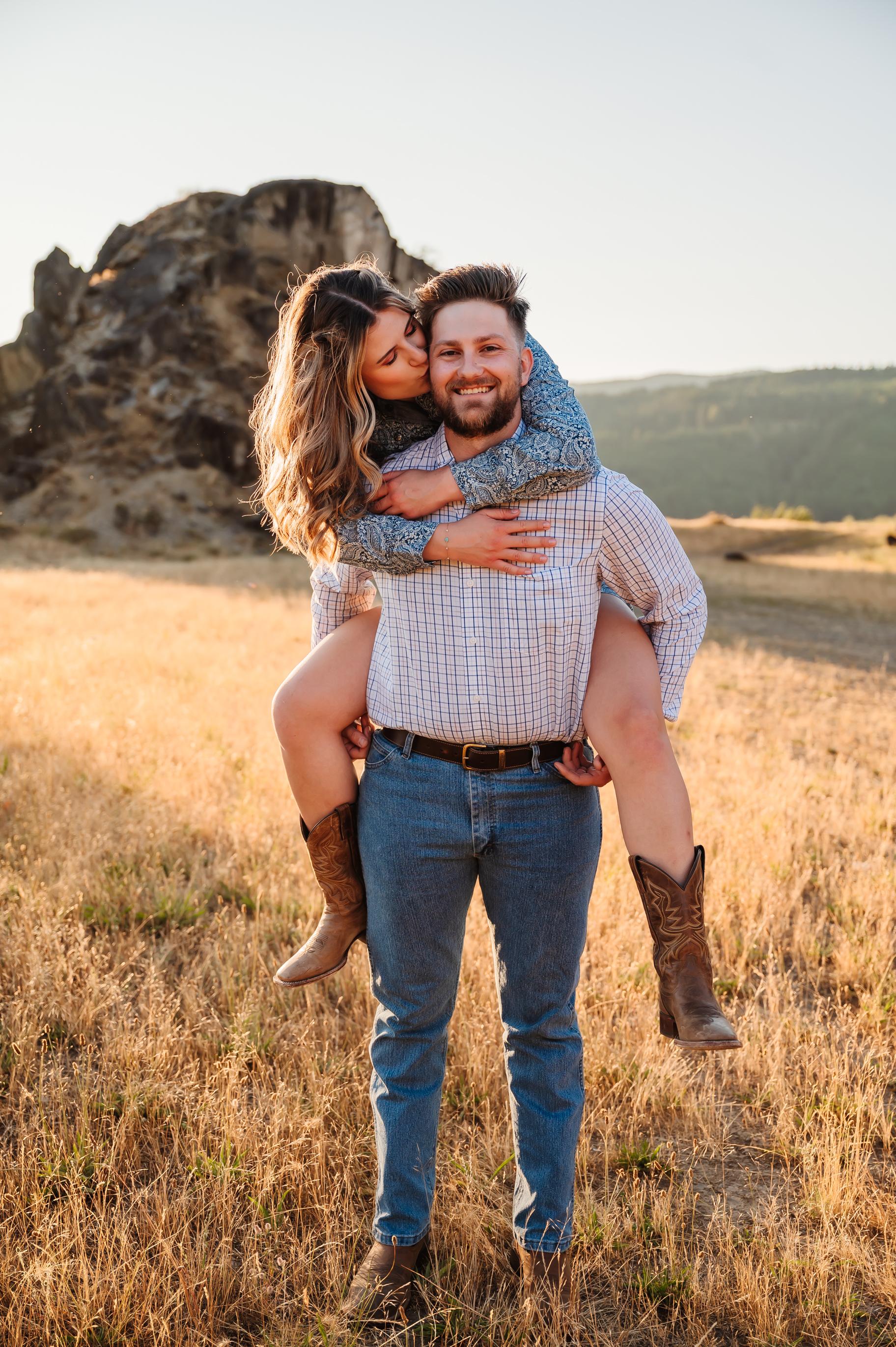 The Wedding Website of Emily Noelle Smith and Michael William James Chantigian