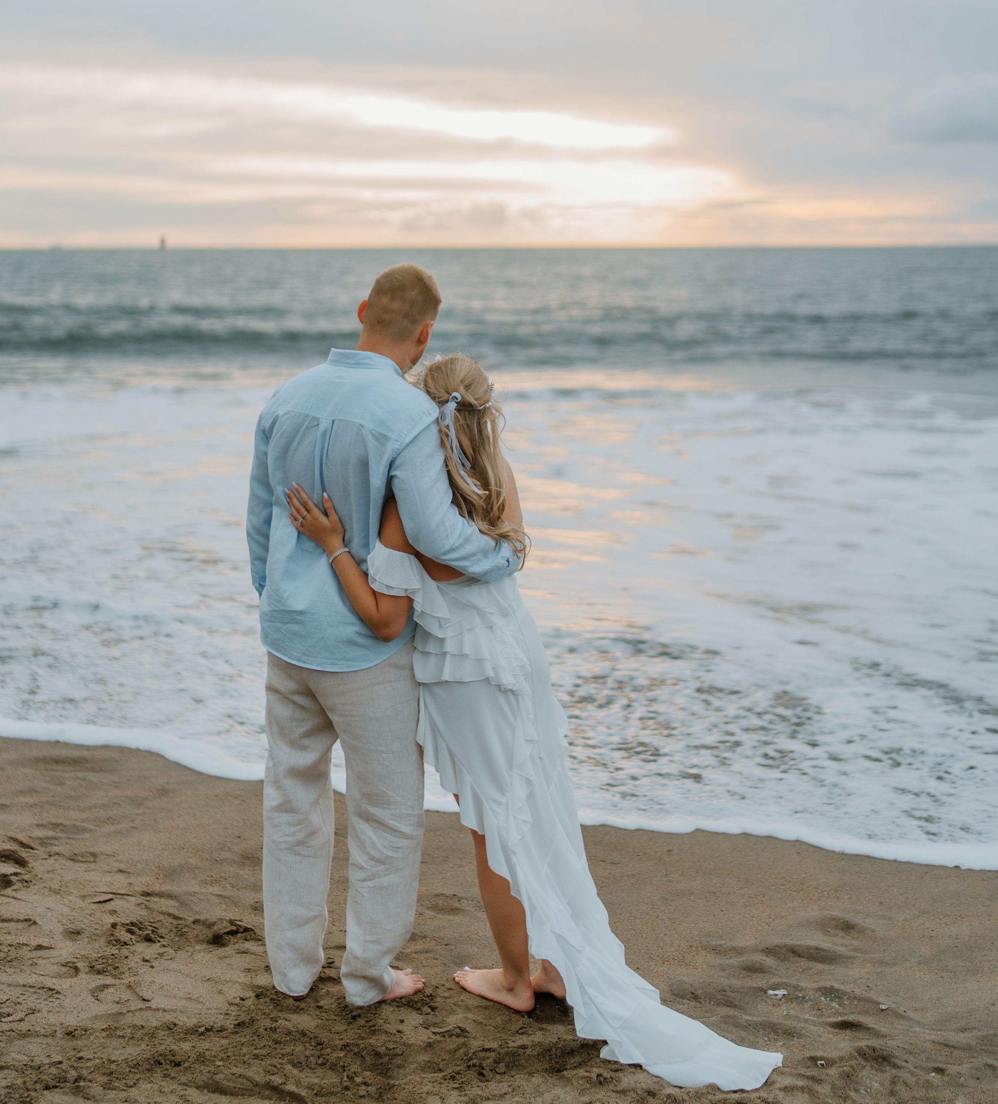 The Wedding Website of Natalí Capitani and Spencer Holmes