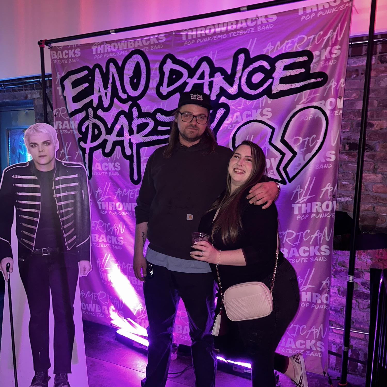 Emo dance party!