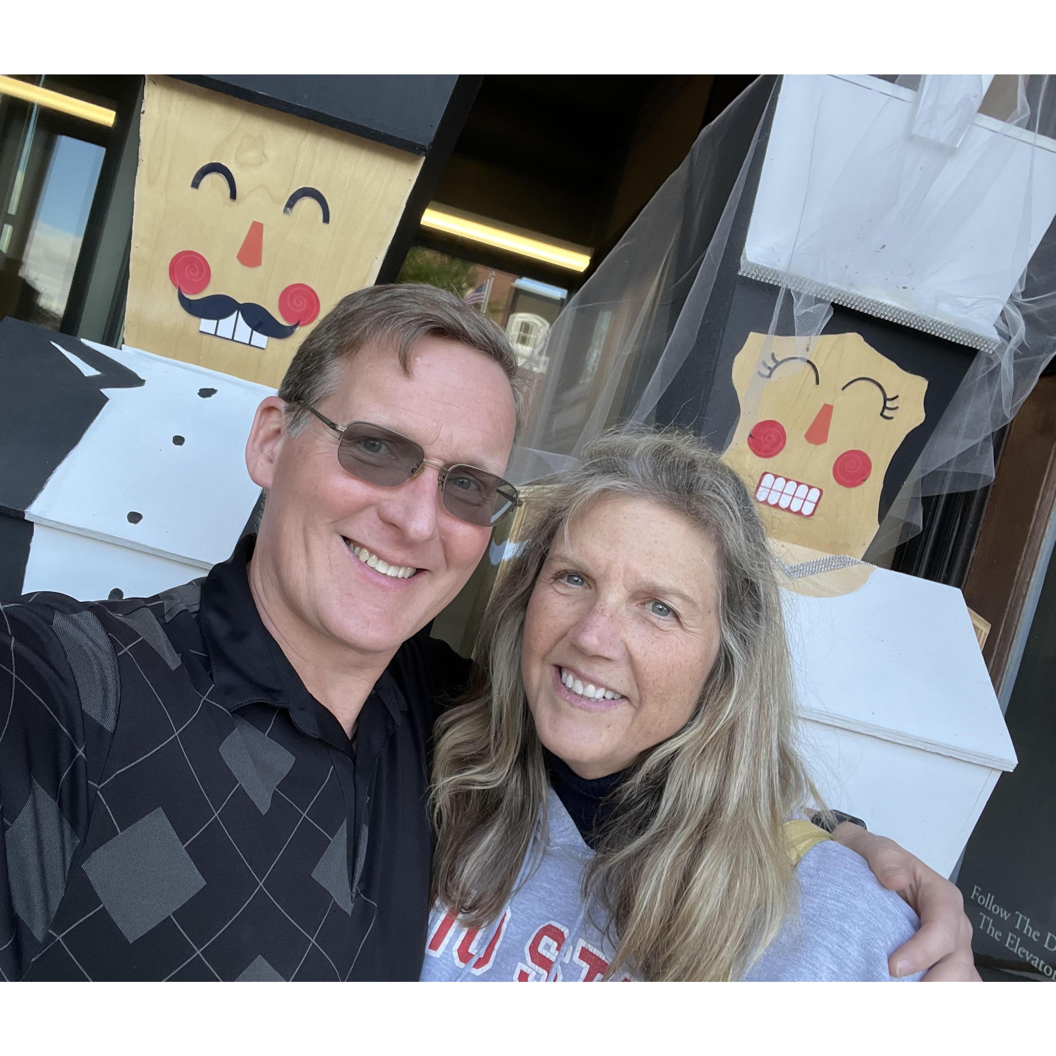 September 7th we took in the town of Tiffin with stops at Jeffrey Jewelry, Benchwarmers for dinner and shops downtown.