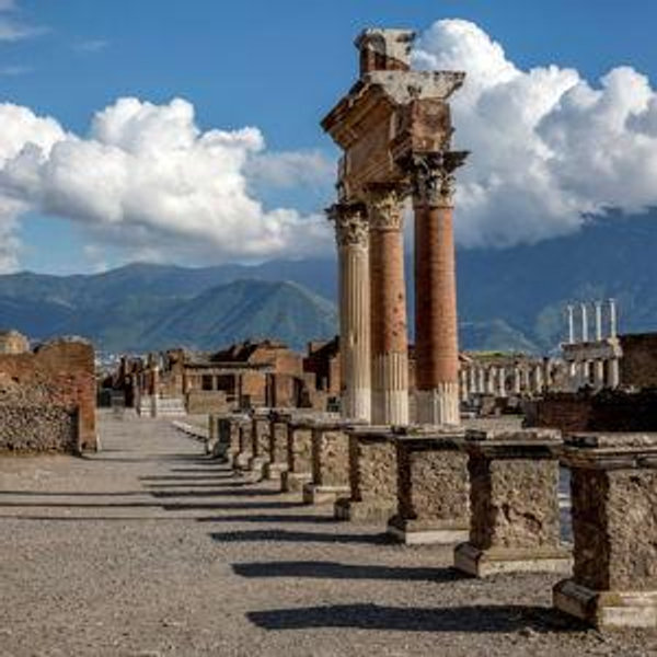 Pompeii Museum and Ruins Tour