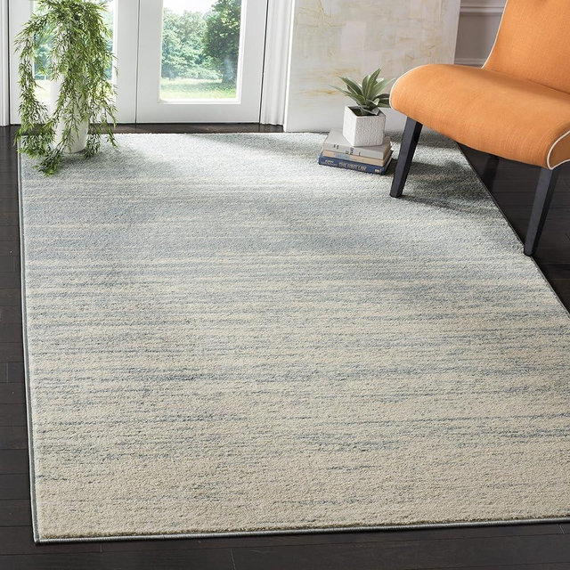 SAFAVIEH Adirondack Collection Area Rug - 5'1" x 7'6", Slate & Cream, Modern Ombre Design, Non Shedding & Easy to Clean, Ideal for Living Room, Bedroom, Office, Dining Space (ADR113T)