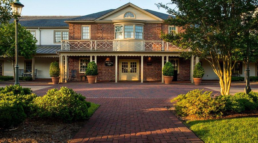 The Wedding Website of Annie Madden and Jeremy Pietruszewski