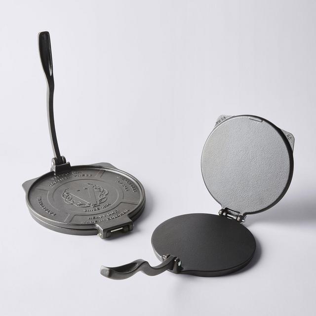 Victoria Cast Iron Tortilla Press