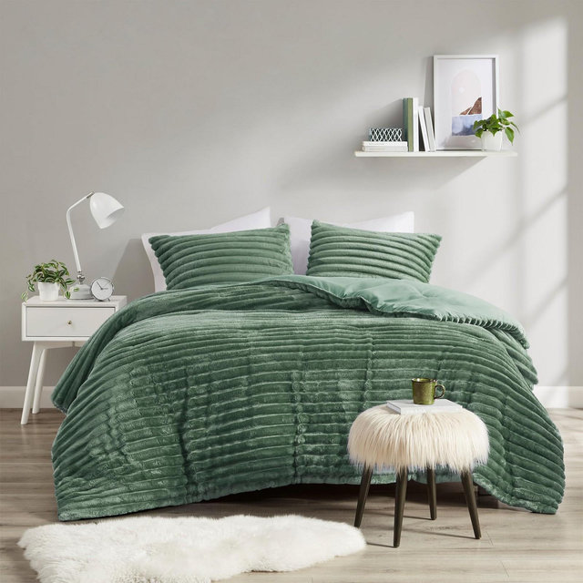 3pcs Cozy Plush Bedding Comforter Set , Microfiber Reverse, Super Soft Ribbed Velvet Comforter 2 Sham, All Season Fluffy Bed Set,Green,Full/Queen