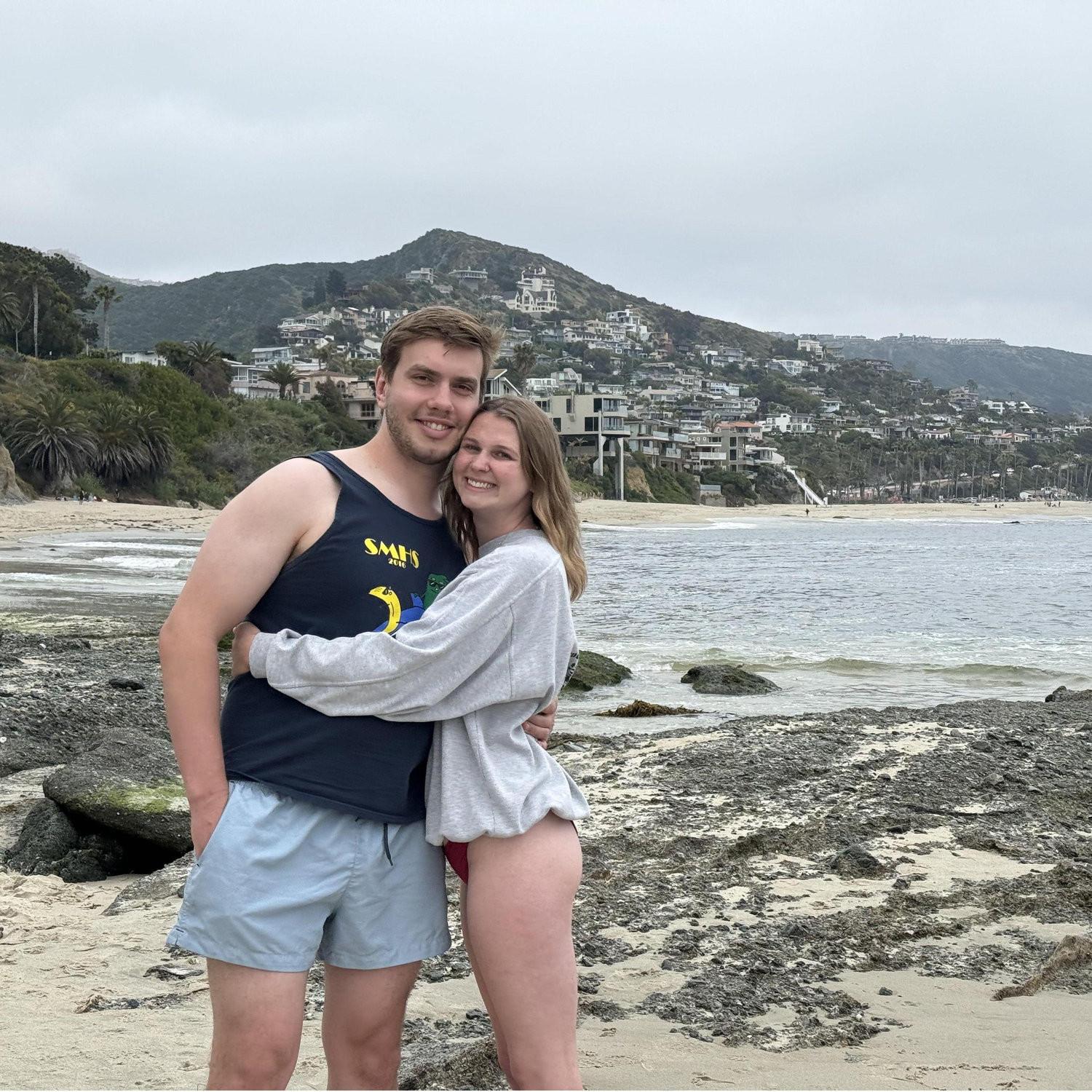 Me and @katestamper made fun of Steve for looking like a frat boy in this one