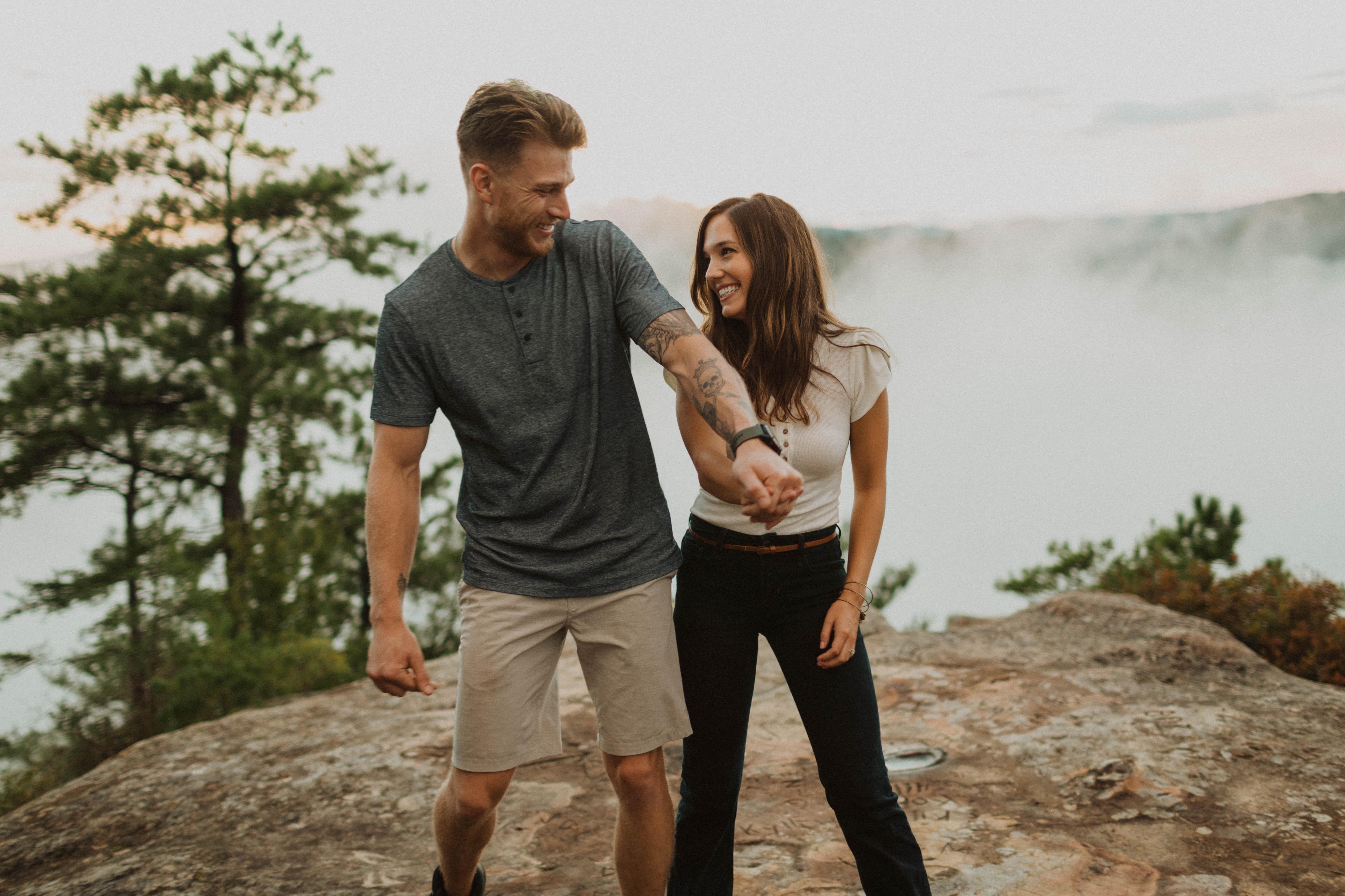 The Wedding Website of Sydney Powell and Brett Strnad