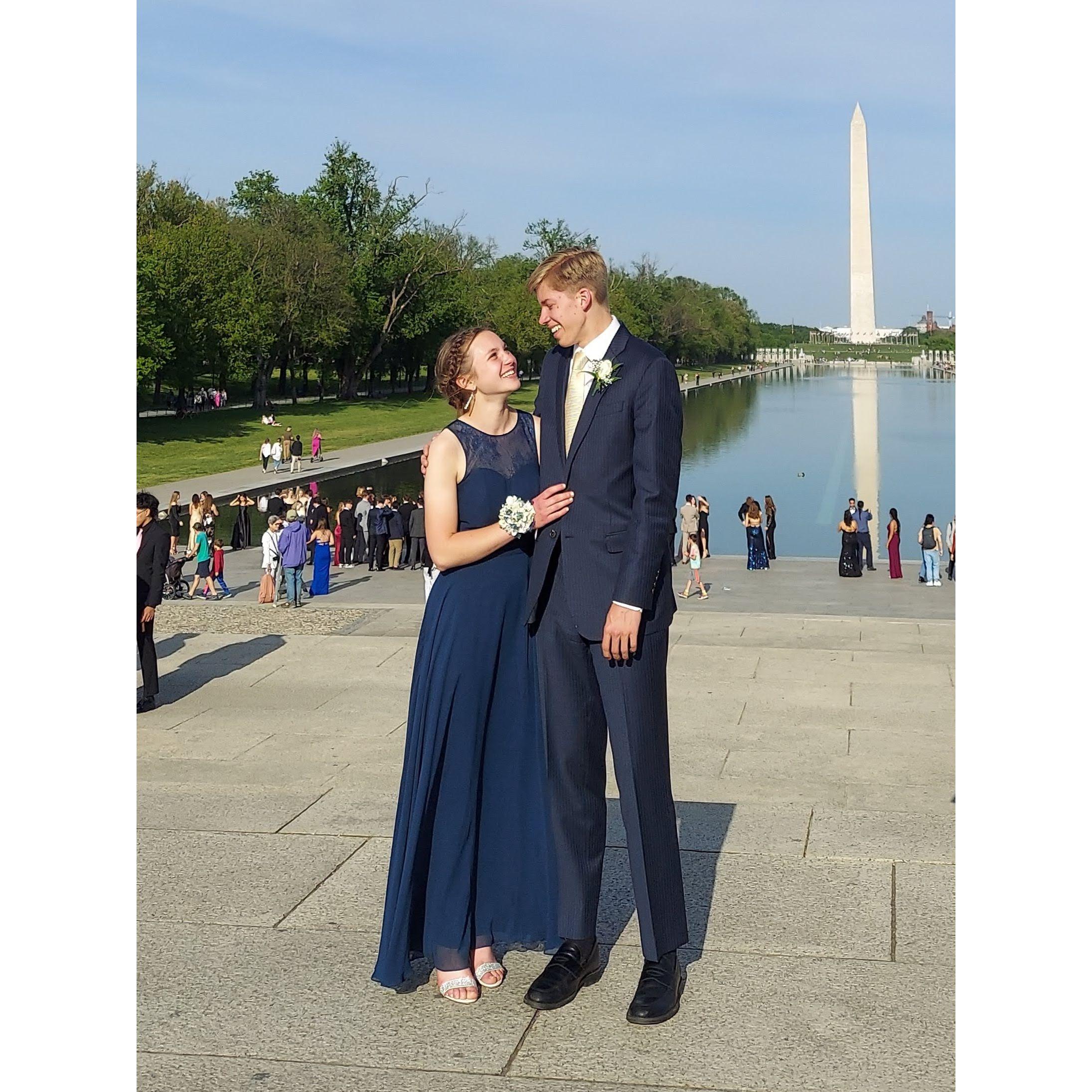 Senior prom photos on the National Mall in Washington, DC
