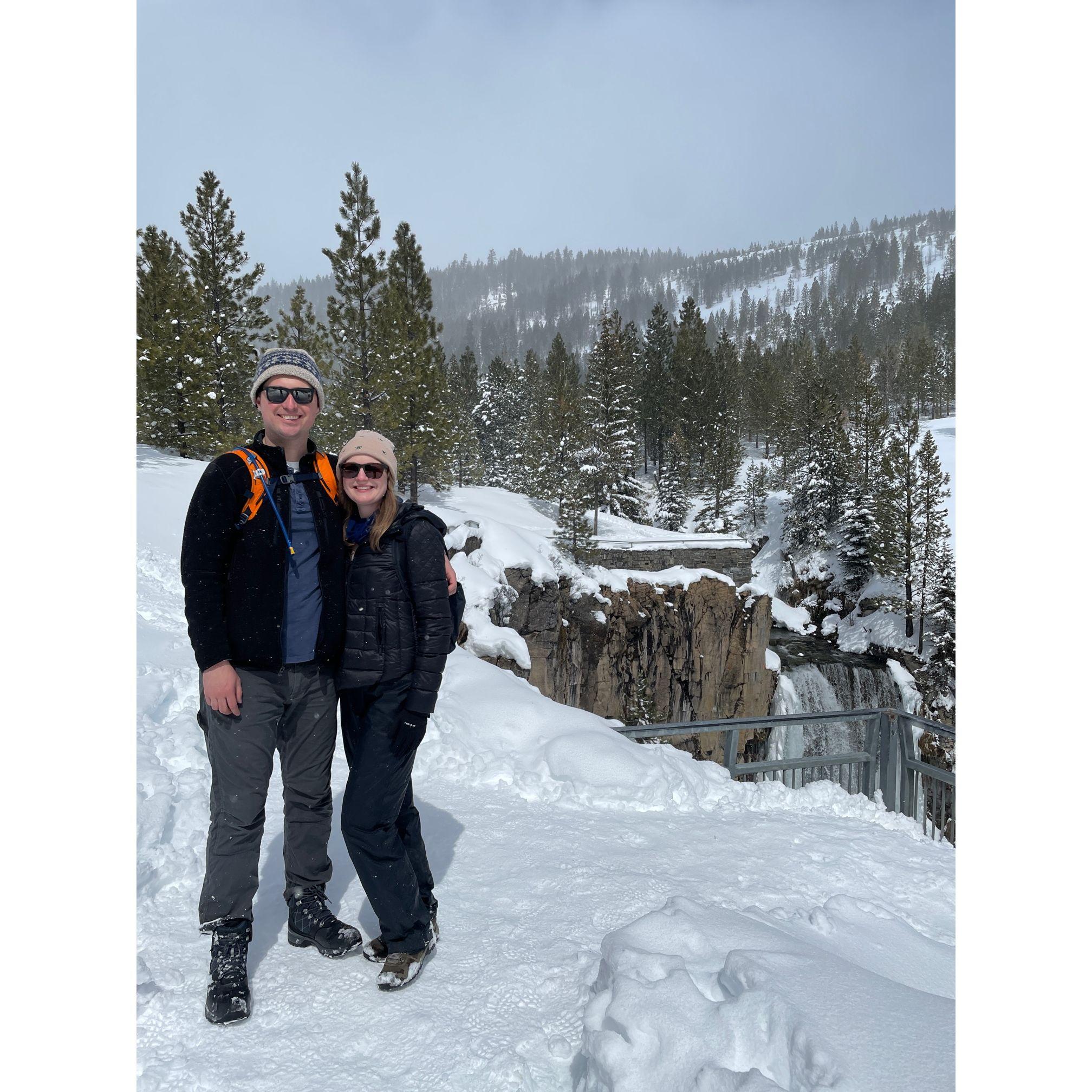 Snow hike in Oregon