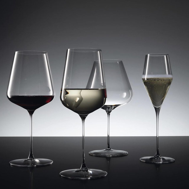 Spiegelau Definition Crystal Universal Wine Glasses for Red and White Wines, Durable Drinking Glasses for Housewarming, Birthday Party, Wedding Gifts, Home Bar, Elegant Glassware, 19 oz, Set of 4
