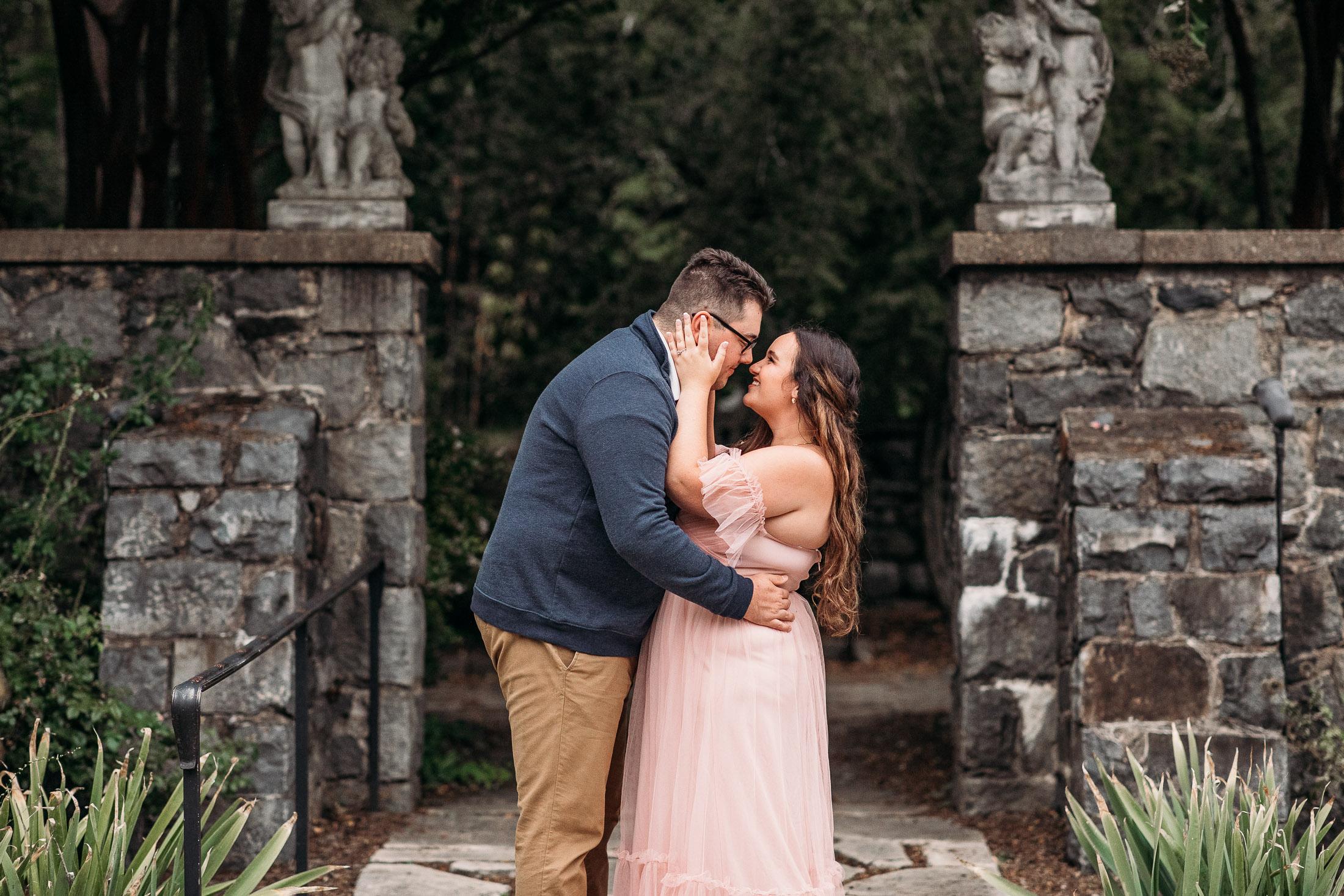 The Wedding Website of Gina Hutchinson and Mark Hutchinson