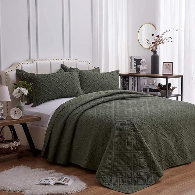 SunStyle Home 3 Pieces Quilt Set King Size 106x96 inch Quilted Coverlet with 2 Pillow Shams, Ultra Soft Lightweight Luxurious Microfiber Bedspread Coverlet for All Season,Olive Green-Square,King