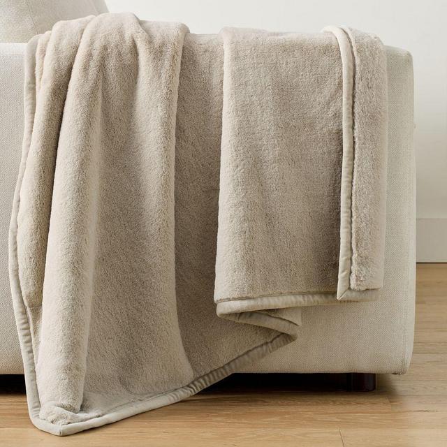 Double Faced Rabbit Faux Fur Throw, 50 x 60", Dove