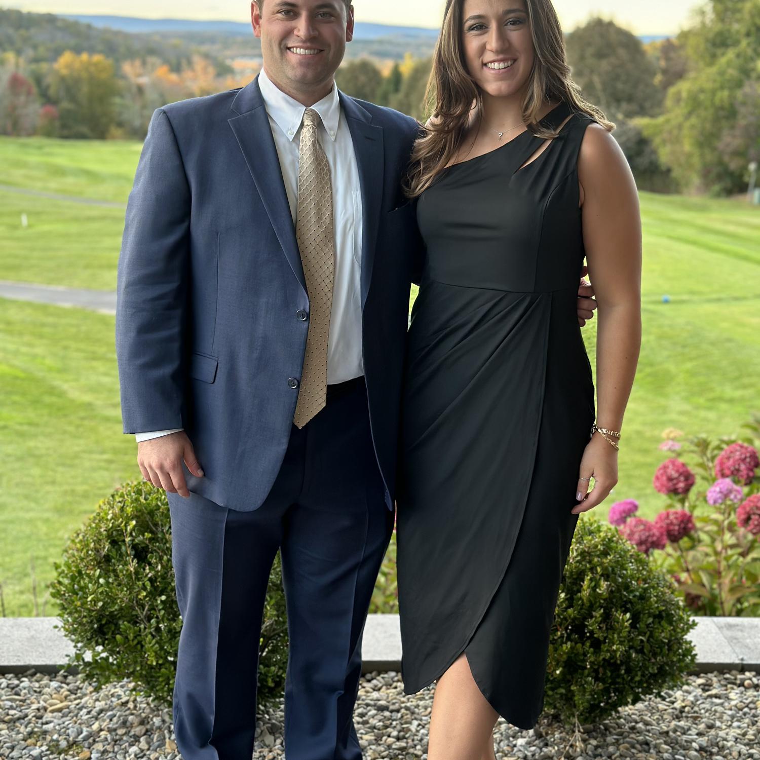 Professional wedding guests
Oct 13th 2023