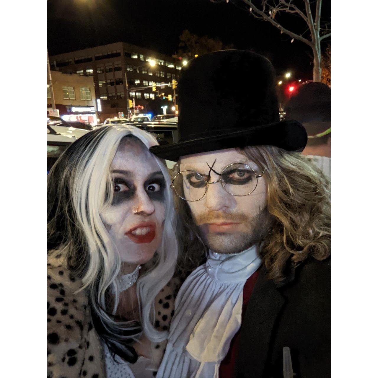 One of many excellent couples costumes over the years - Rob Zombie and his living dead girl
