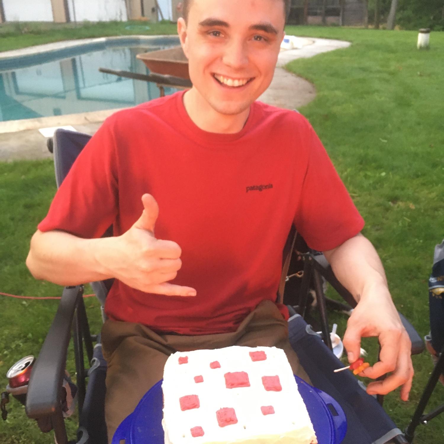 Nate (best man) got a Minecraft cake!