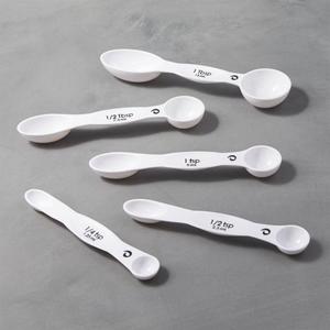 Magnetic White Measuring Spoons, Set of 5