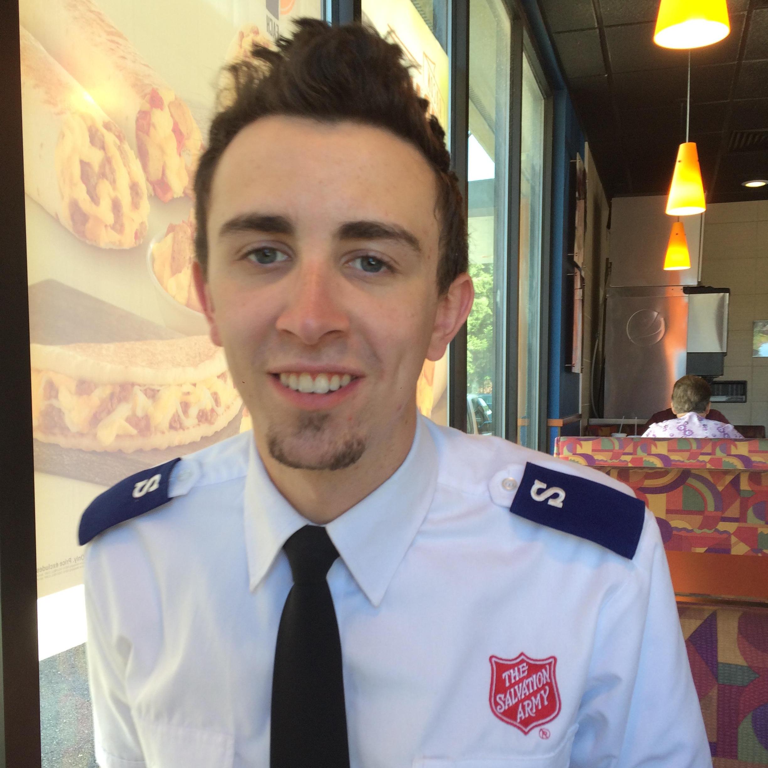 I love a man in his uniform at Taco Bell.