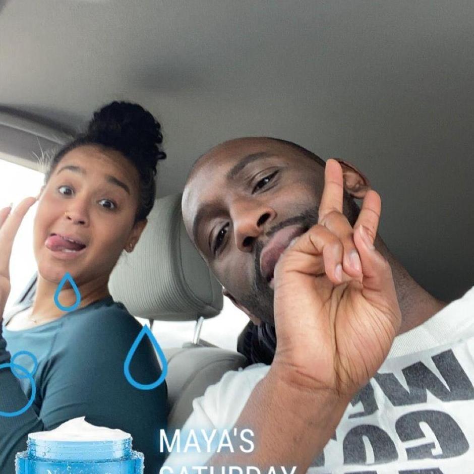After a one way ticket to Missouri, Maya & Dre pack up to move Dre to Minneapolis.