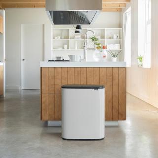 Bo Touch 16-Gallon Top Can