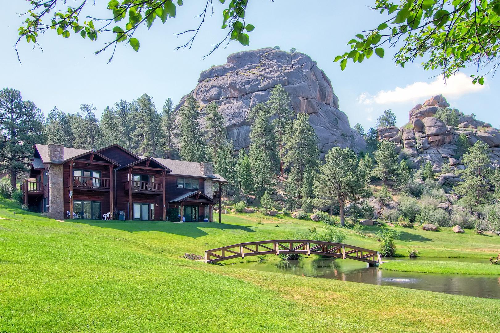 The Wedding Website of Amanda Lasater and Jack Reiland