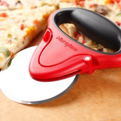 Microplane® Easy Prep Pizza Cutter