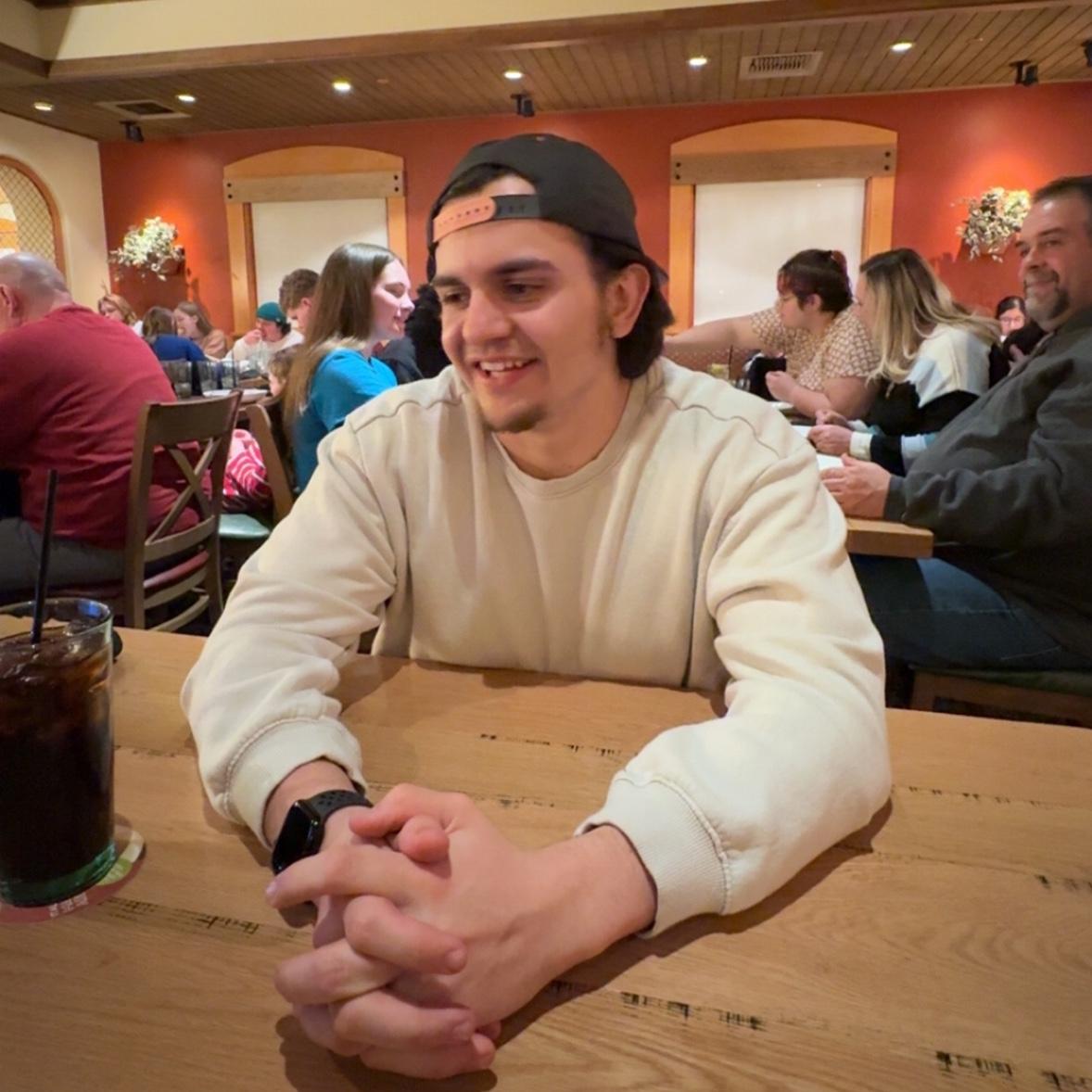 Cute Olive Garden date night!