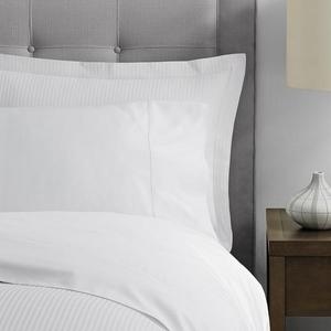 Solid Hemmed Pillowcase Set Reviews