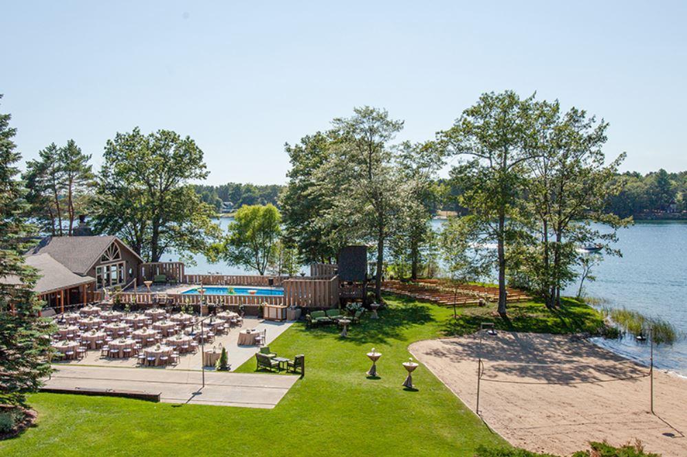 The Wedding Website of Dominic Daquano and Olivia Corey