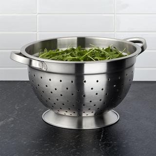 Footed Stainless Steel Colander