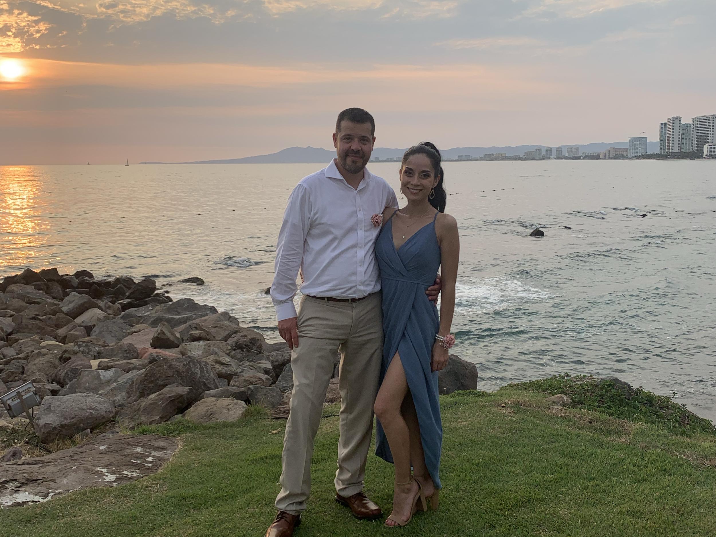 The Wedding Website of Marcela Chavez and Jorge Barredo