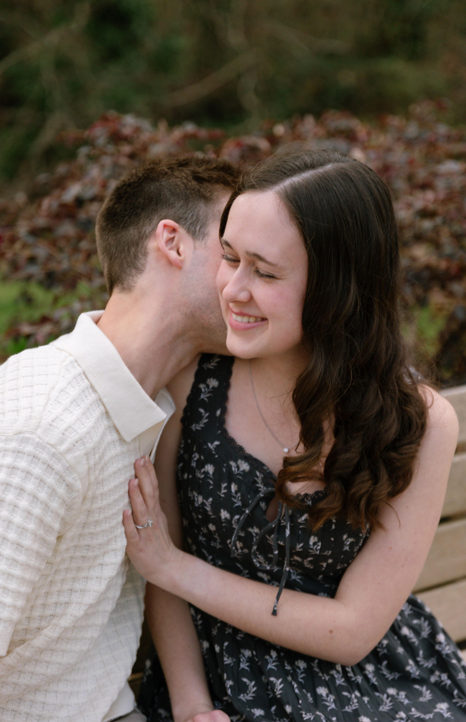 The Wedding Website of Lindsay Hazelwood and Hayden Yates