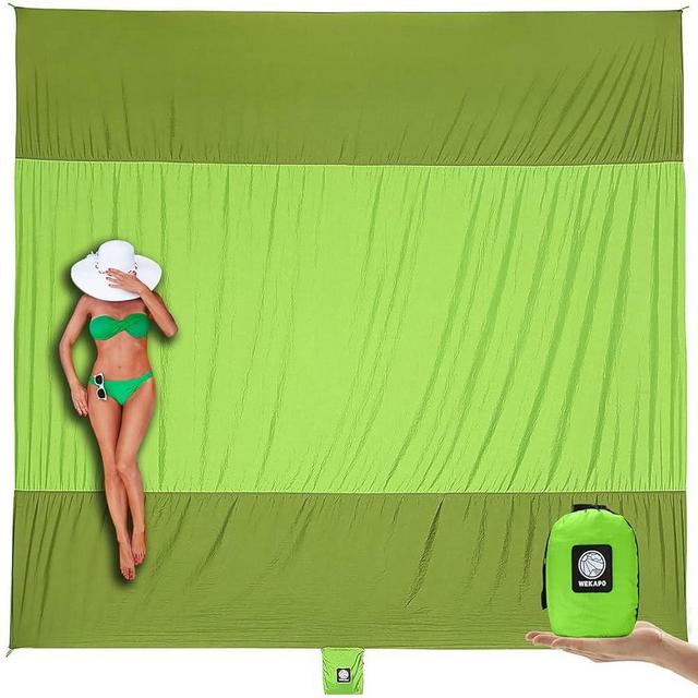 WEKAPO Beach Blanket Sandproof, Extra Large Beach Mat, Big & Compact Sand Free Mat Quick Drying, Lightweight & Durable with 6 Stakes & 4 Corner Pockets