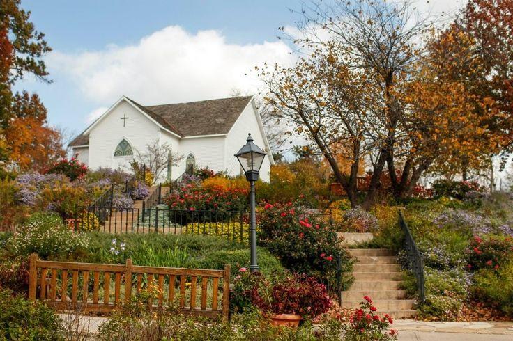 The Wedding Website of Brandon Thorpe and Alicia Scott