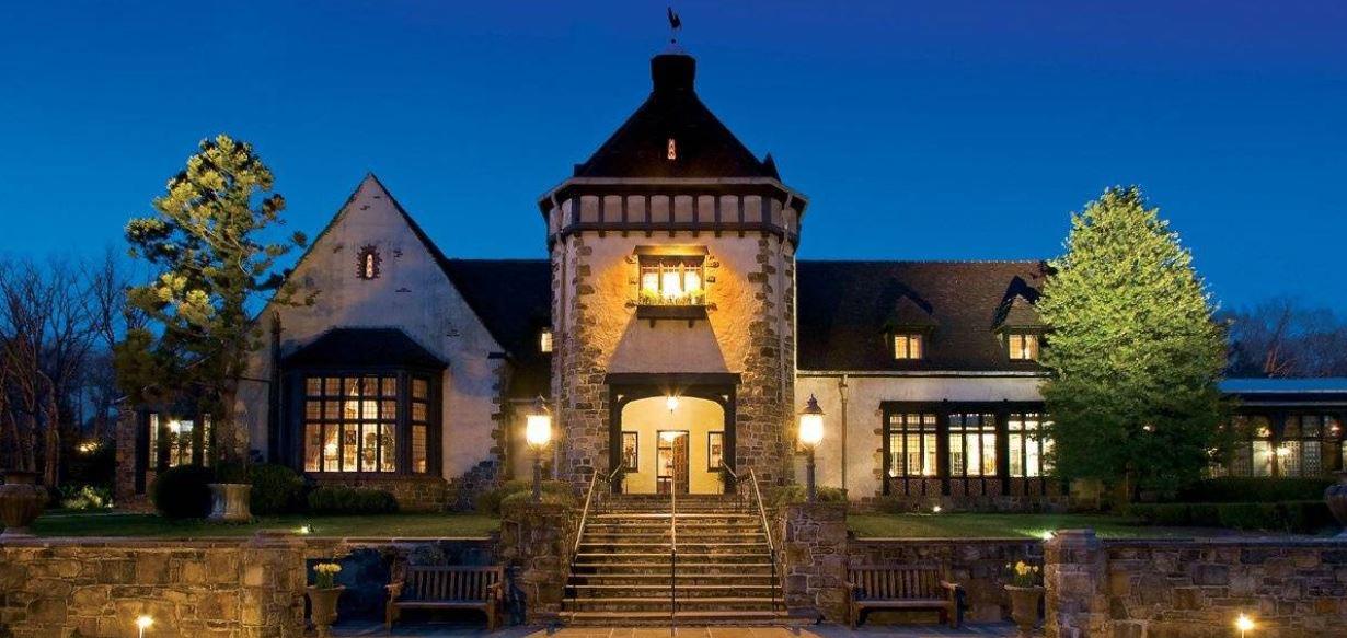 The Wedding Website of Amanda Mezzina and Gerald Gravina