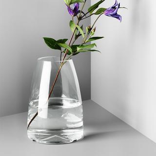 Bruk Vase