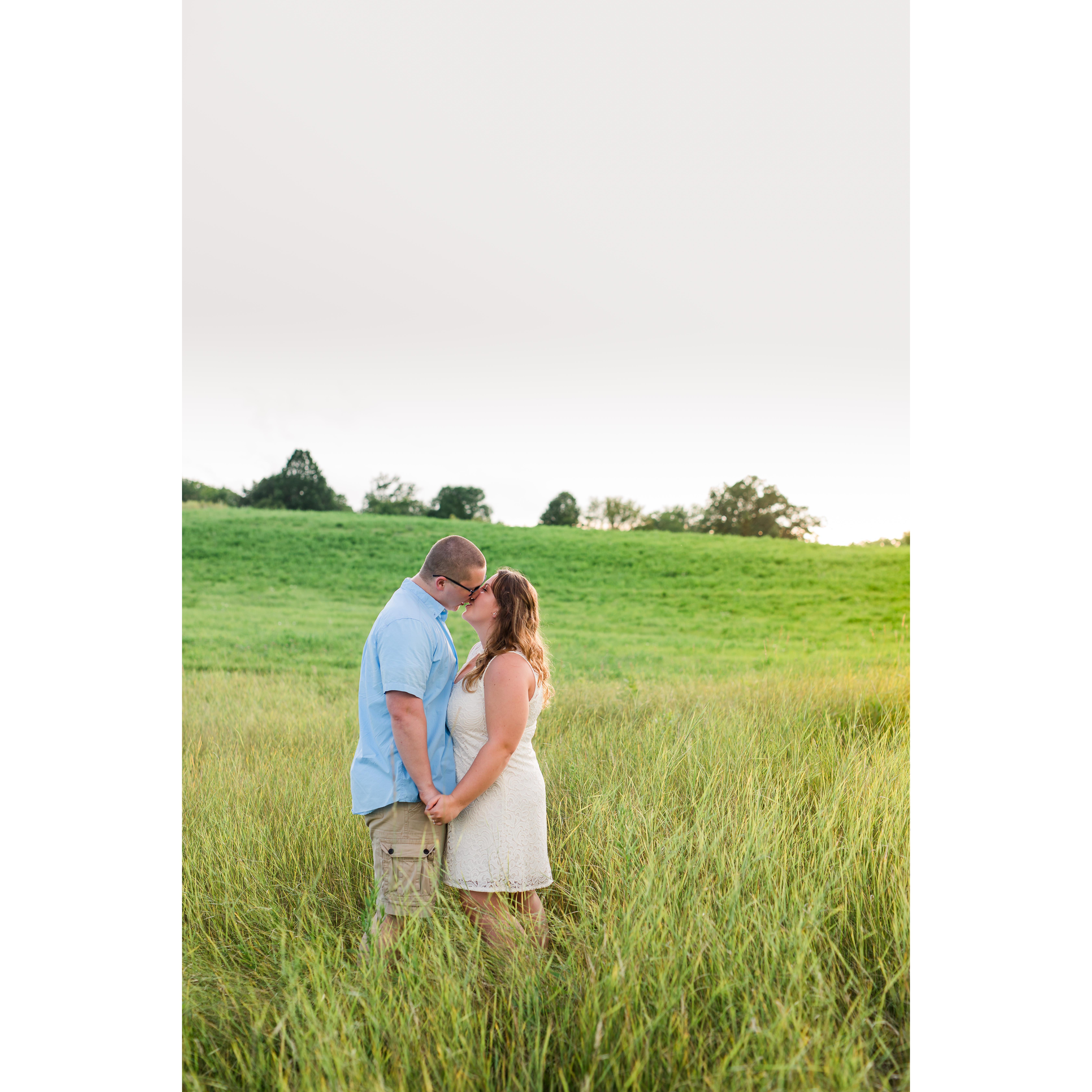 Engagement pictures! pc: Amber Langerud Photography