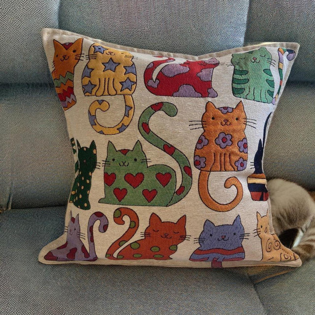 Embroidered Cat Throw Pillow Case,Cats Square Cushion Cover,Kitten Home Decor,Gift for Cat Lovers.Cat Figured Pillowcase.
