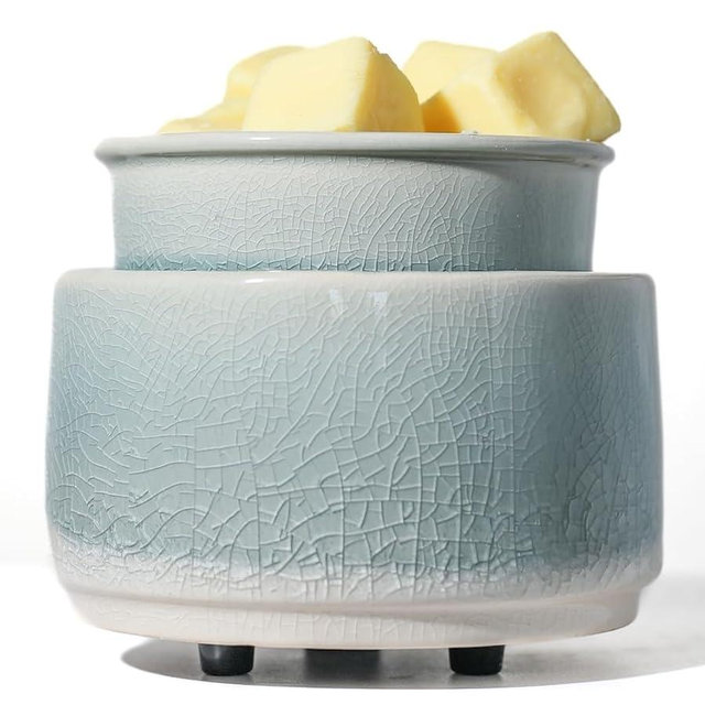 QCYBDGLOV Ceramic Electric Wax Melt Warmer & Cube Oil Melter Cute Small Warmers Aromatherapy for Home Decorative Burner Melts Scented Candle Tart Scent Warm Fragrance (ice Blue)