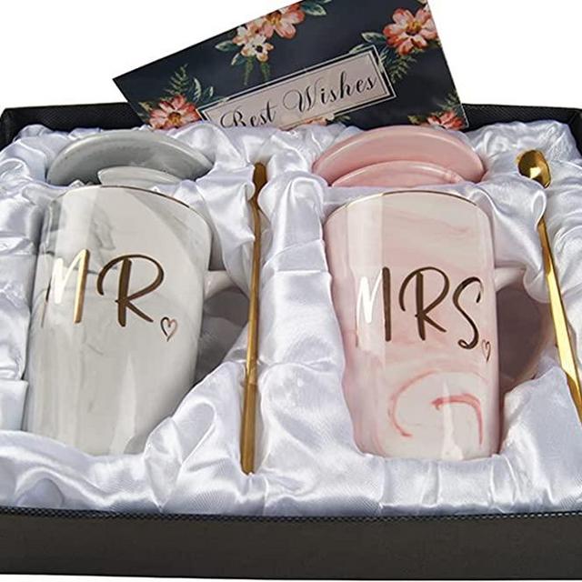Mr and Mrs Gifts , Bridal Shower Gifts For Bride Romantic Engagement Gifts for Her, Gifts for Couple Wedding Anniversary , Ceramic Coffee Mug Set