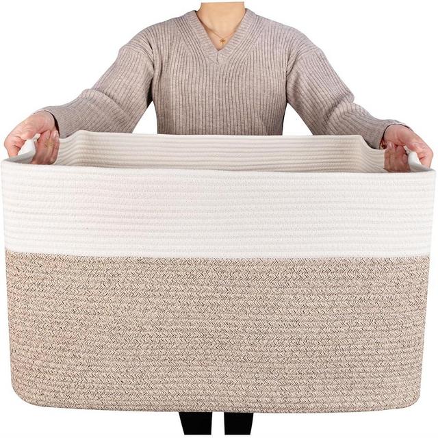 MINTWOOD Design 22in Extra Large Blanket Basket Holder Living Room, Rectangle Rope Woven Storage Basket with Handles for Laundry, Pool Towels, and Shoes, Dog Toy Organizer Bin Box, Light Brown