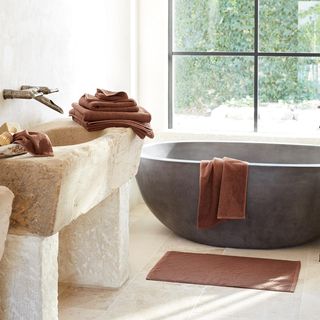 Air Weight Organic Bath Towel