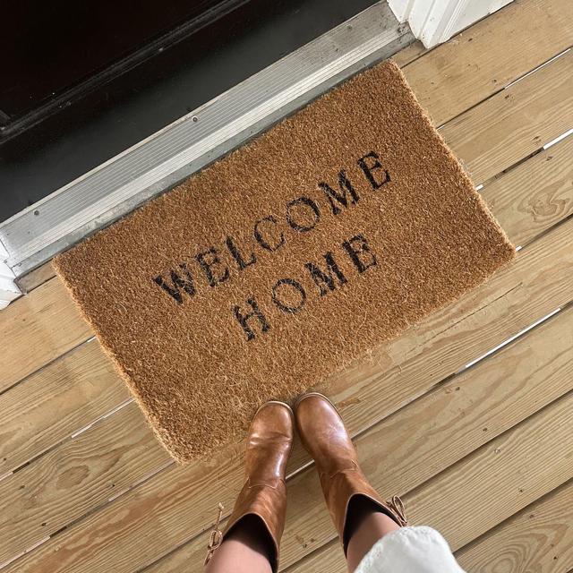 Furnishing our first home together 🏡