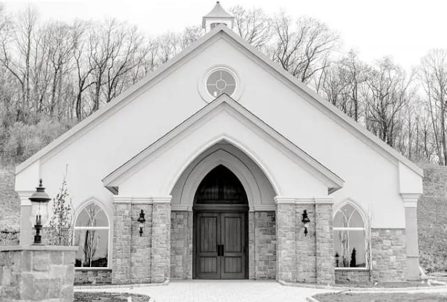 The Wedding Website of Stephanie Bourbon and Babatunde Olaniba