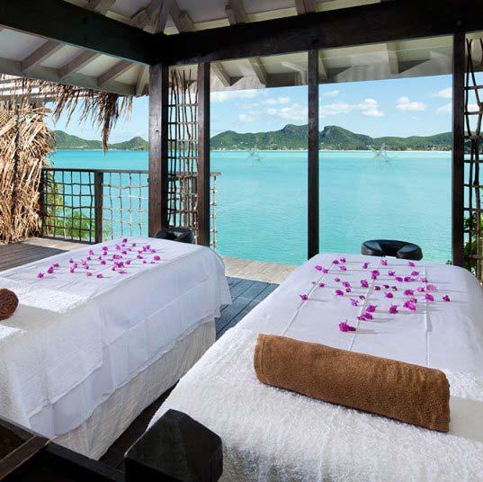 Beach couples massage in Antigua!
