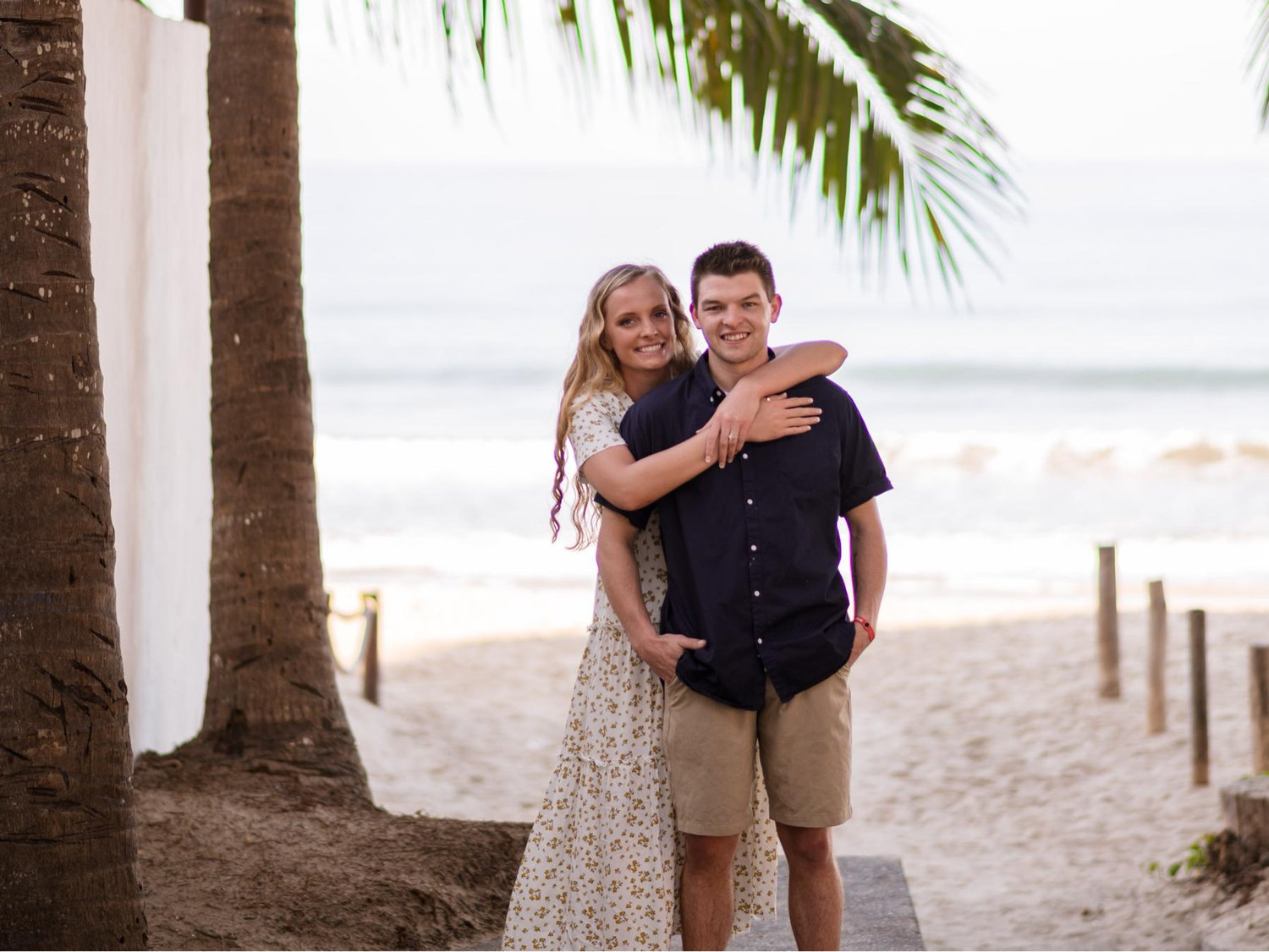 The Wedding Website of Gabrielle Lindquist and Jake Fobbe