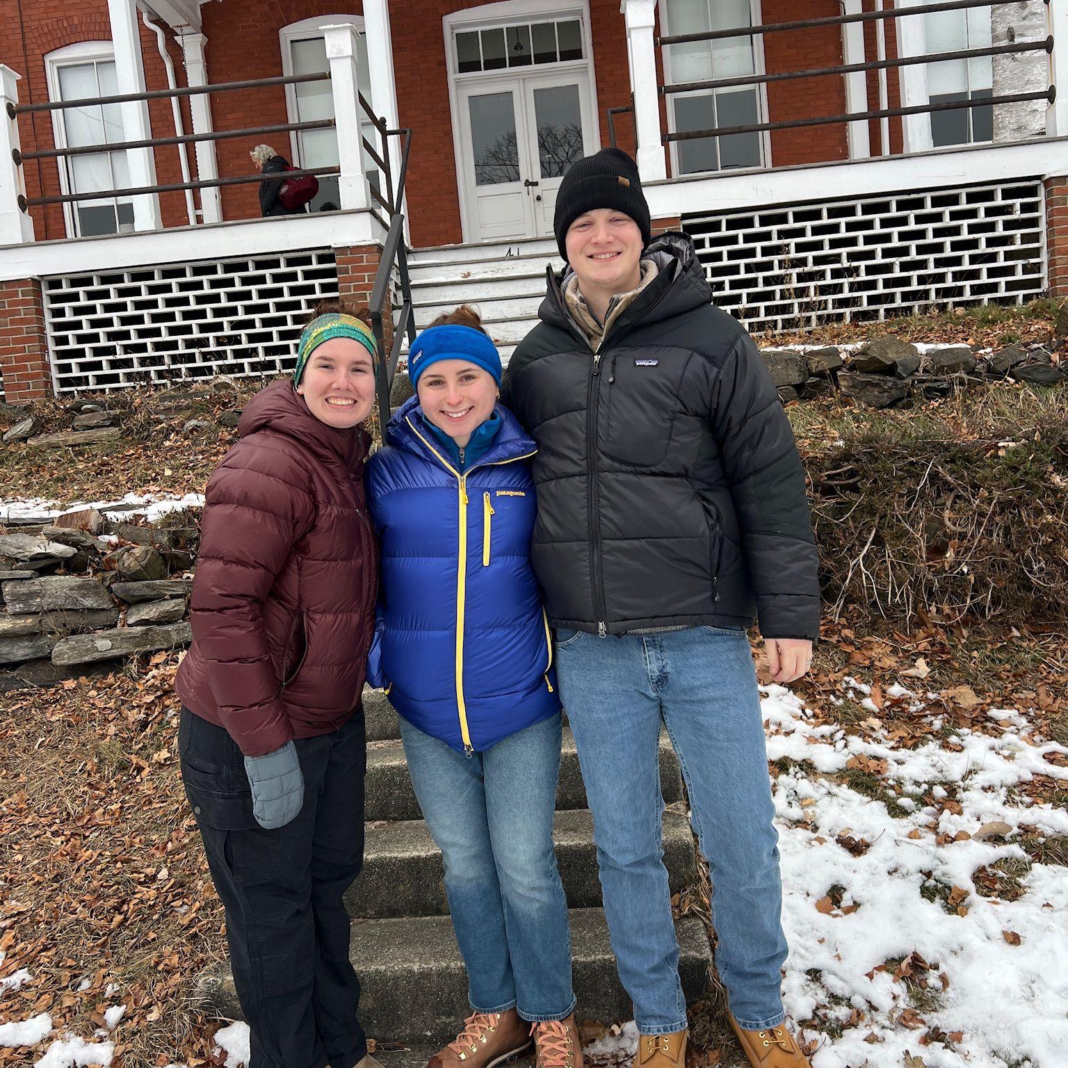 We spent a week visiting Bailey's longtime friend Fiona in Portland, Maine, and even took a water taxi with her and her family on a day trip to Cushings Island! (Dec. 2025)