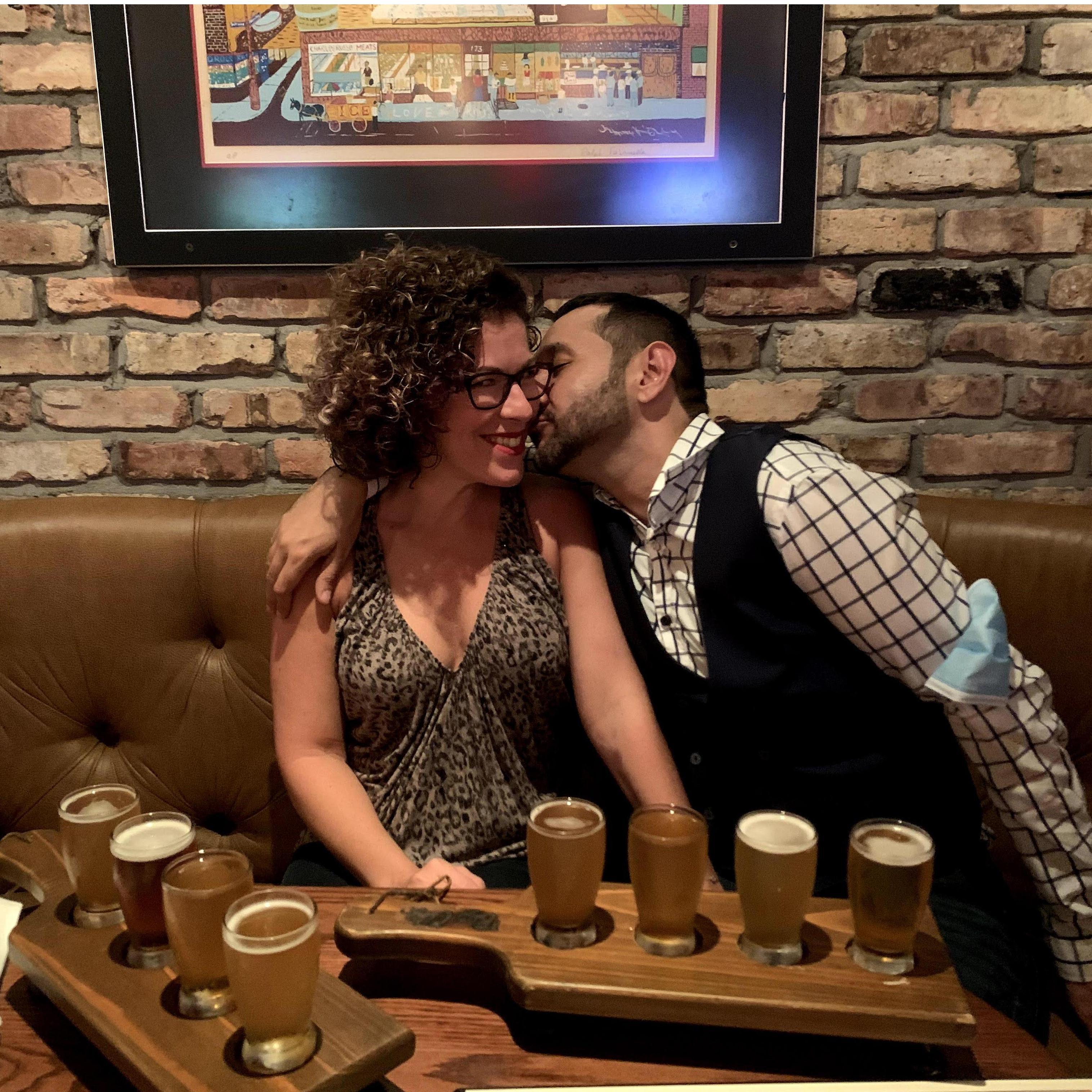 One of our first dates as a couple. Las Olas Fort Lauderdale
Esta fue una de nuestras primeras salidas como novios en Las Olas Fort Lauderdale