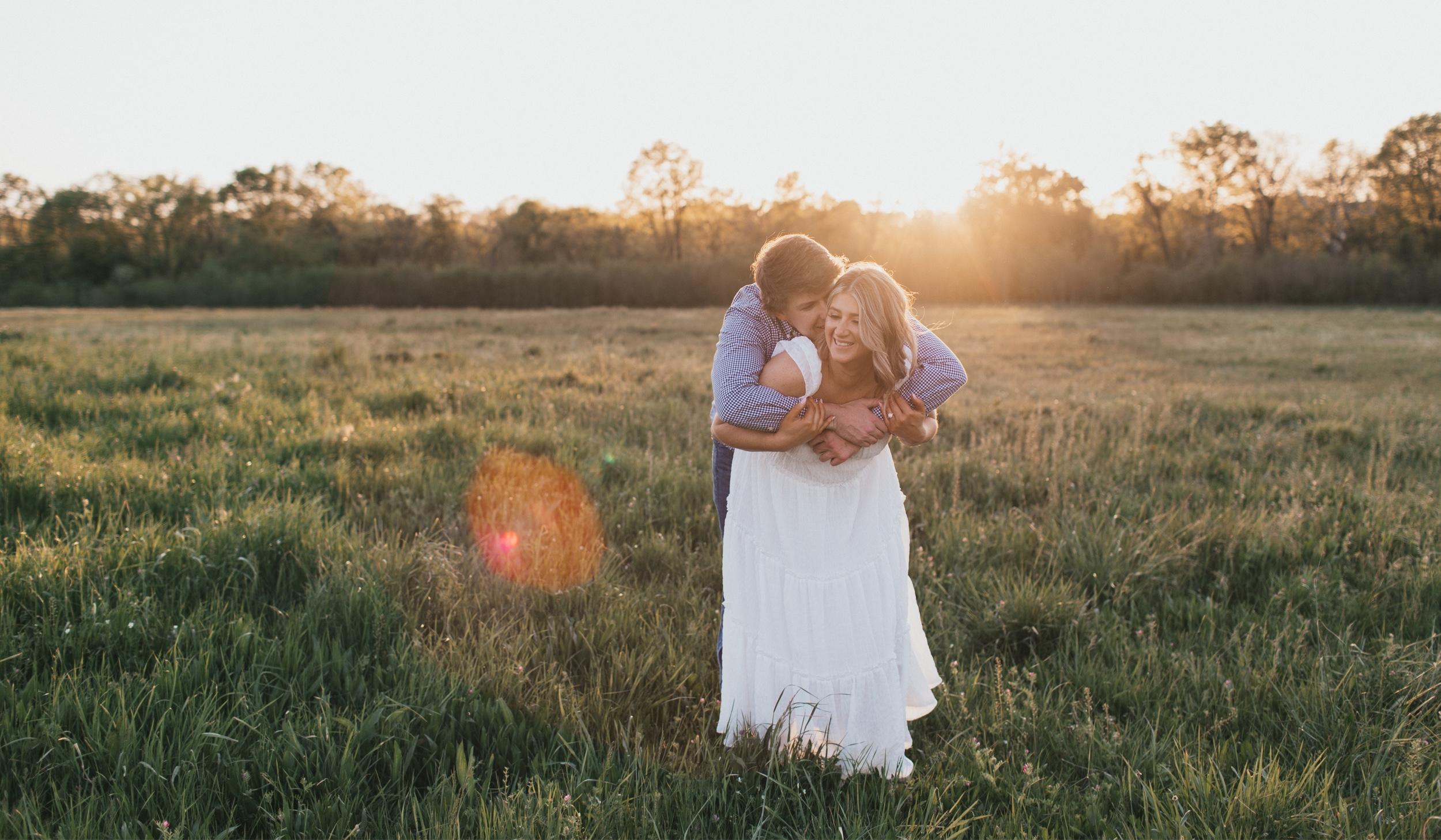 The Wedding Website of Brookelynne Bell and Aaron Jones