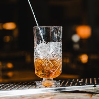 Majesty Footed Mixing Glass